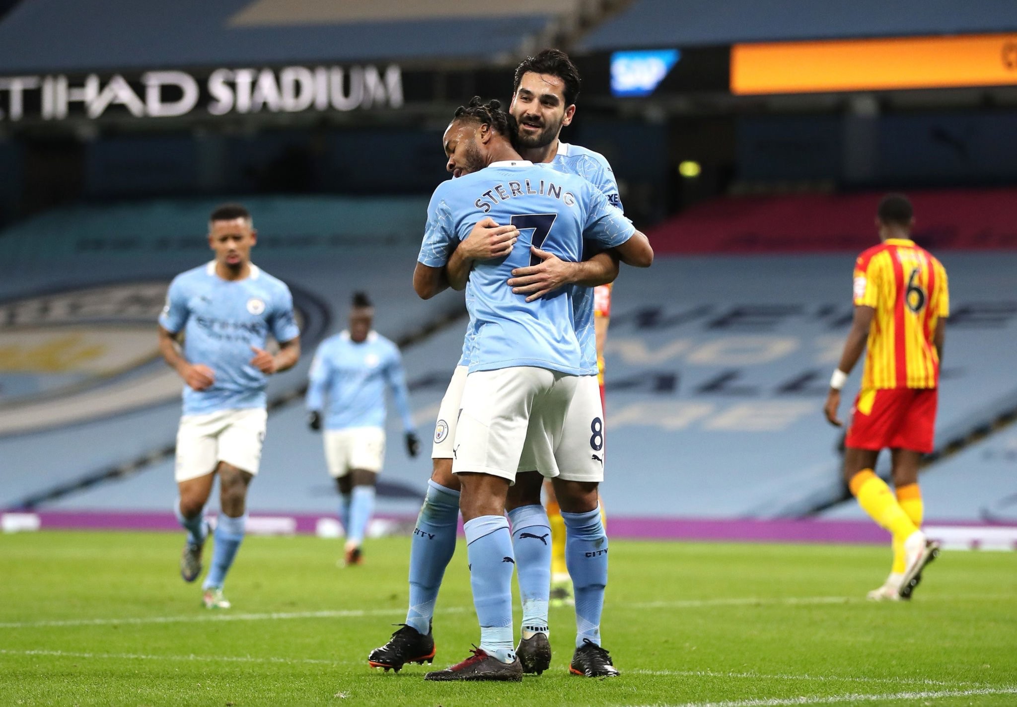 阳面对强大 阳面对强大